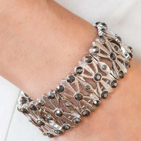 Passion of Essence Jewelry - Passion Twinkle Silver Bracelet